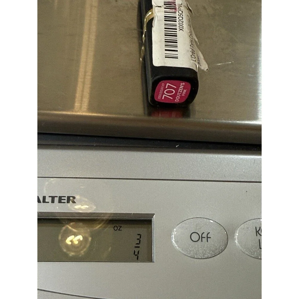 LOréal both lipsticks